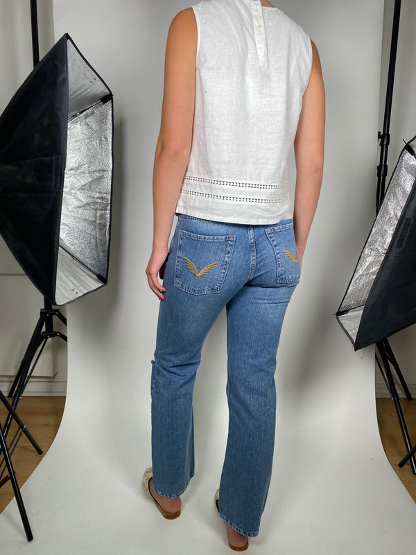 Blusa Blanca Bordado Bajo