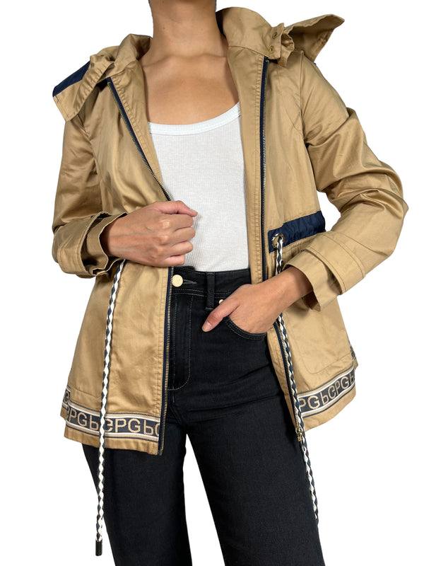 Chaqueta Capucha Desmontable