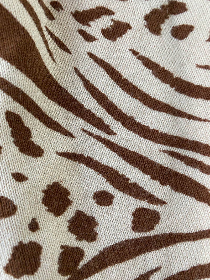 Sweater Giraffe