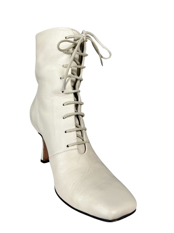 Botas Hari