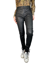 Pantalón Cuero