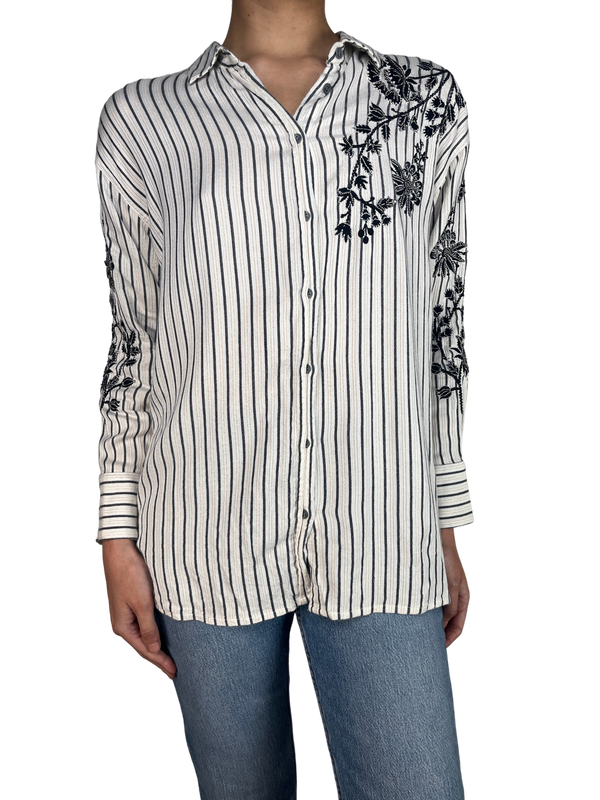 Blusa Kapeli