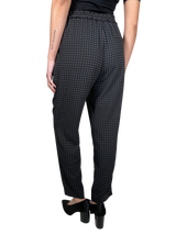 Pantalón Negro Estampado