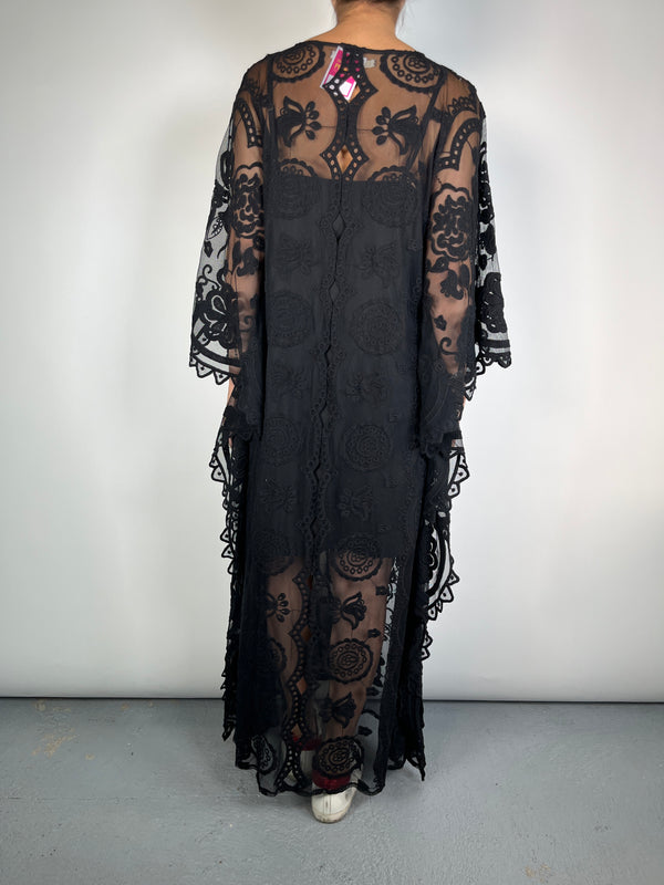 Vestido Traslucido Bordado