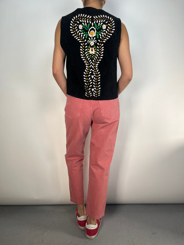 Chaqueta Cuero Sin Mangas Bordada
