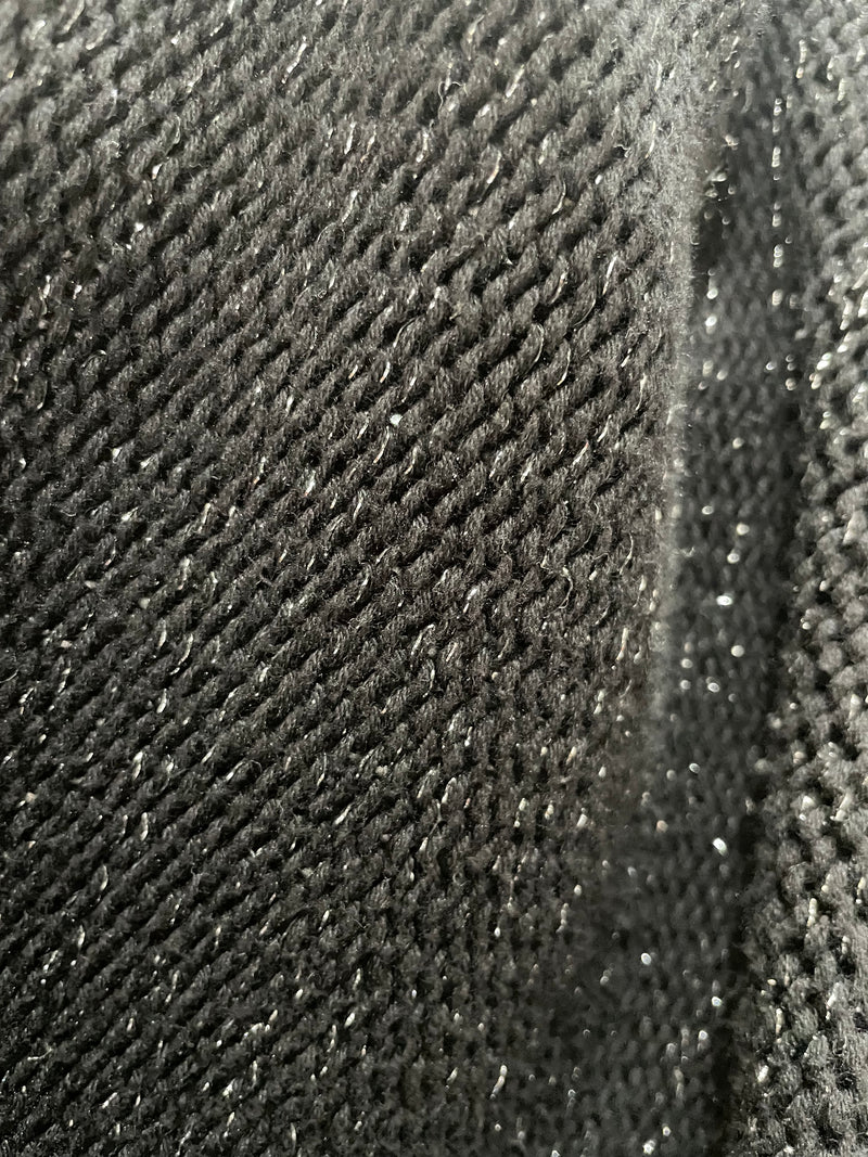 Sweater Negro Con Hilos Metalizados Plateado