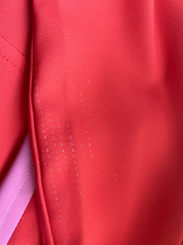 Blusa Cuello Aplicaciones