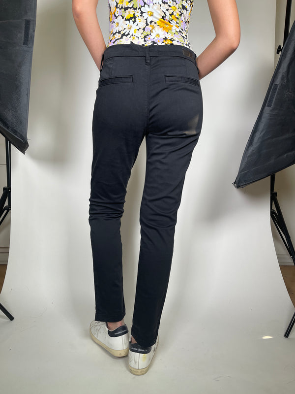 Pantalón Negro