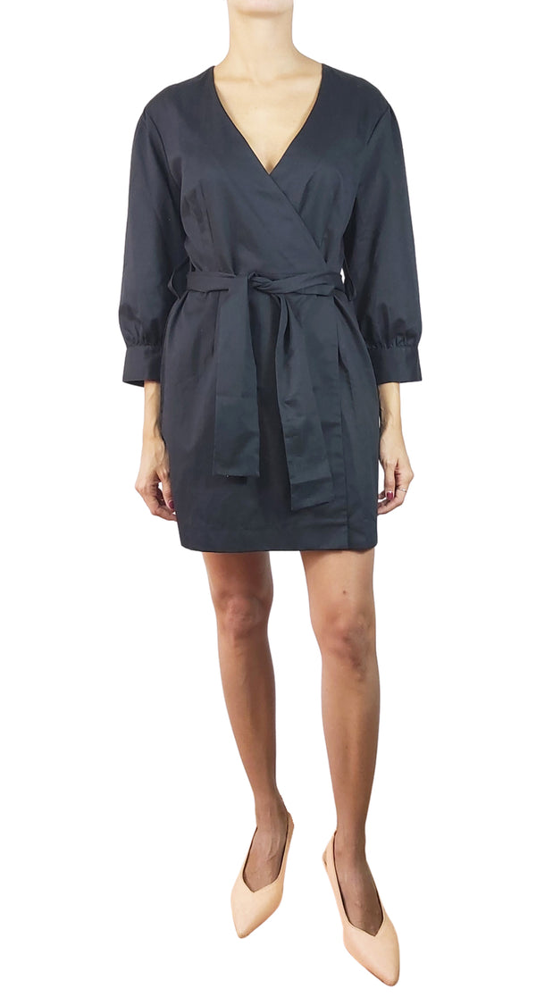Vestido Negro Cruzado
