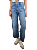 Jeans Tiro Alto