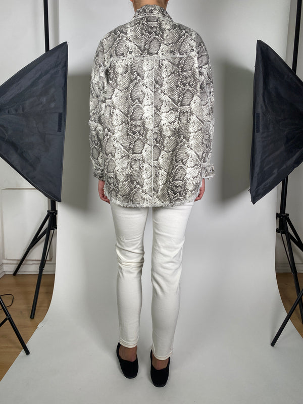 Chaqueta Snake Tachas