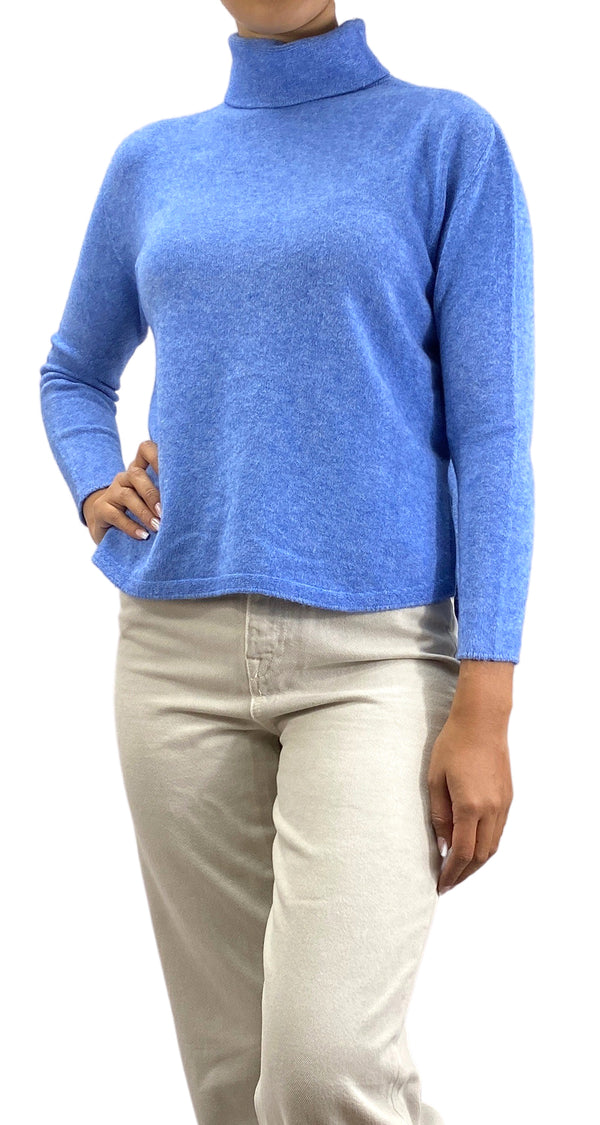 Sweater Azul Cerrado