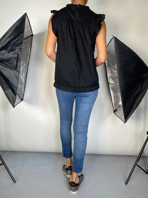 Blusa Negra Sin Mangas