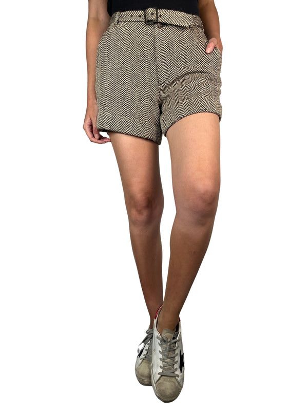 Shorts tejido