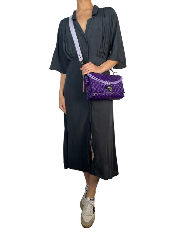Cartera Premonition