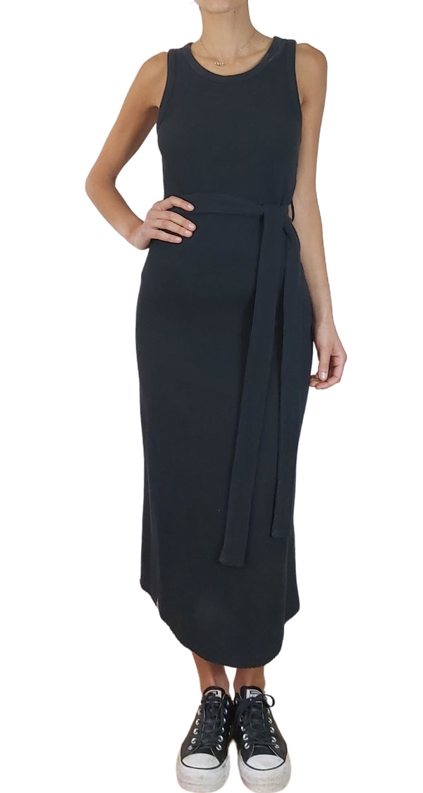 Vestido Negro Escote