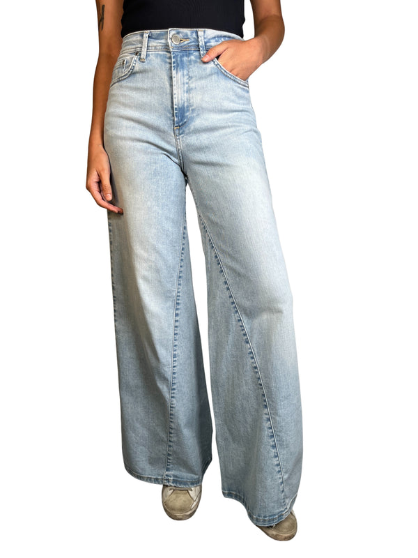 Jeans Light Blue