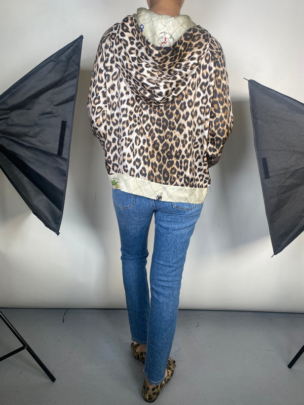 Blusa Seda Capucha