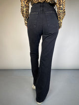 Jeans Tiro Alto