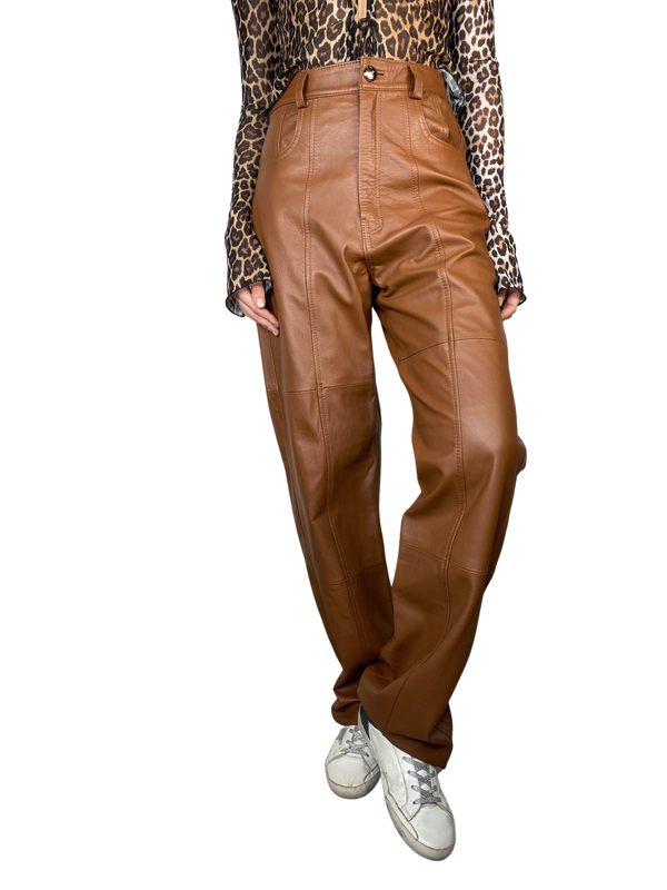 Pantalón Cuero