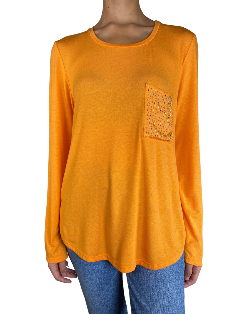 Polera Naranja Tachas