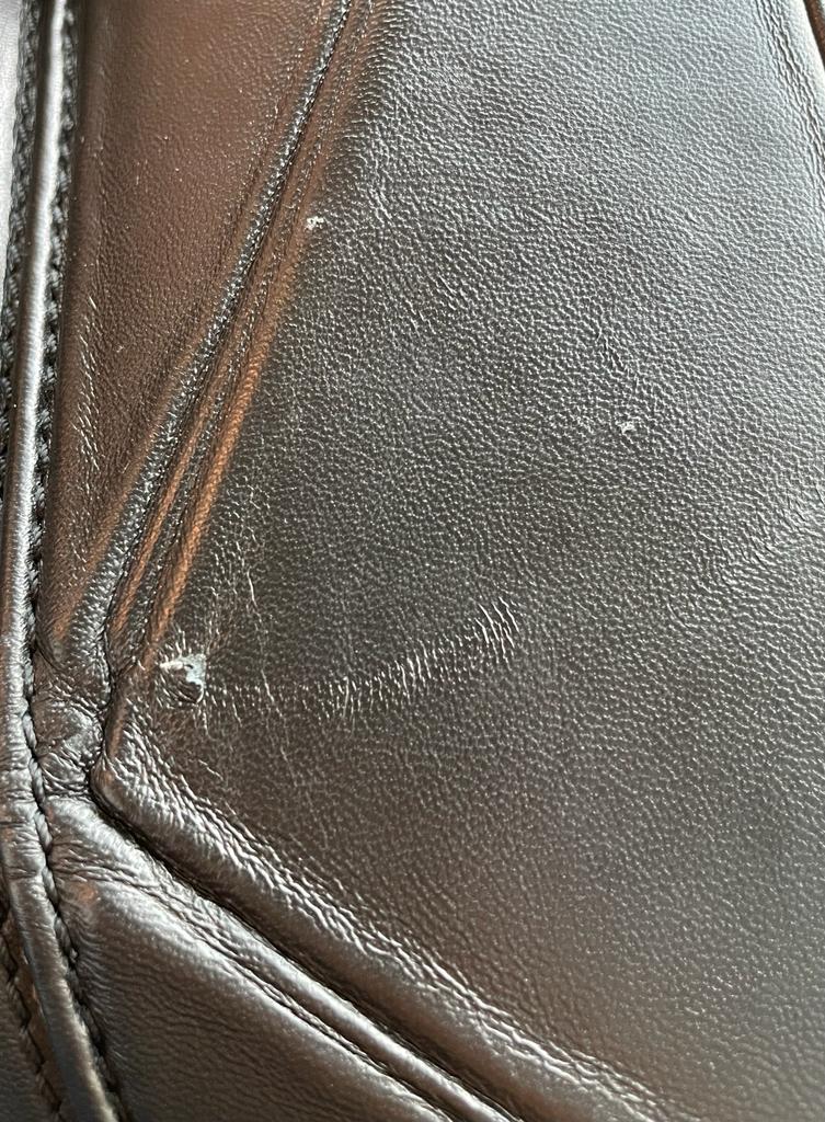 Cartera Cuero