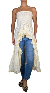 Blusa Asimétrica Bordada