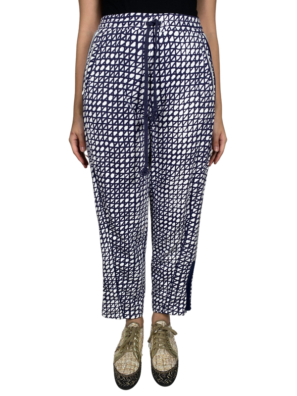 Buzo Azul y Blanco Estampado
