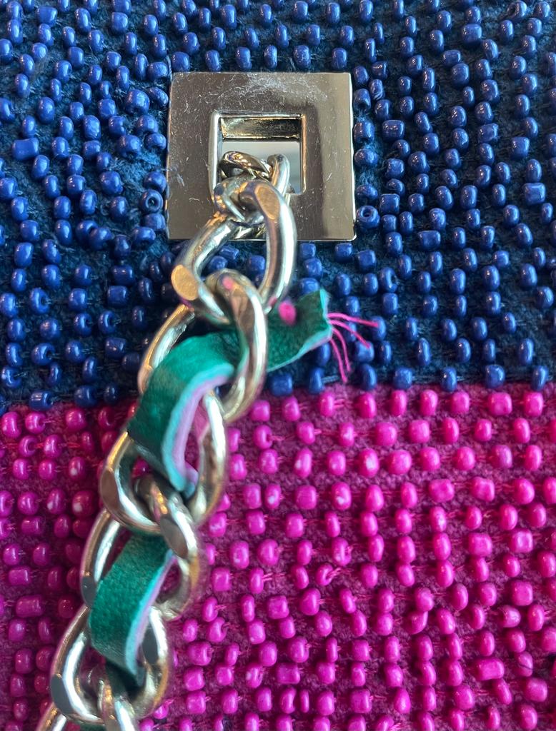 Cartera Mostacillas