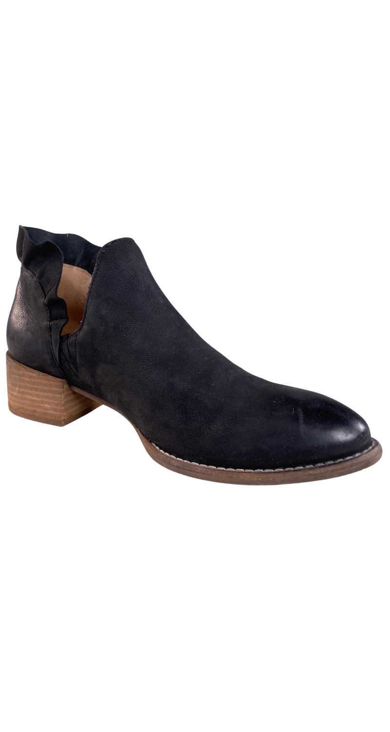 Botines Cuero Negro