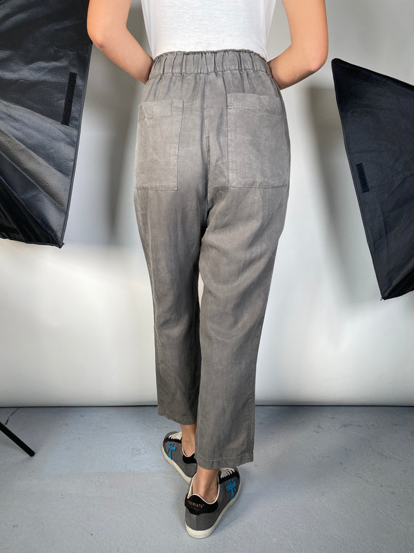 Pantalón Gris