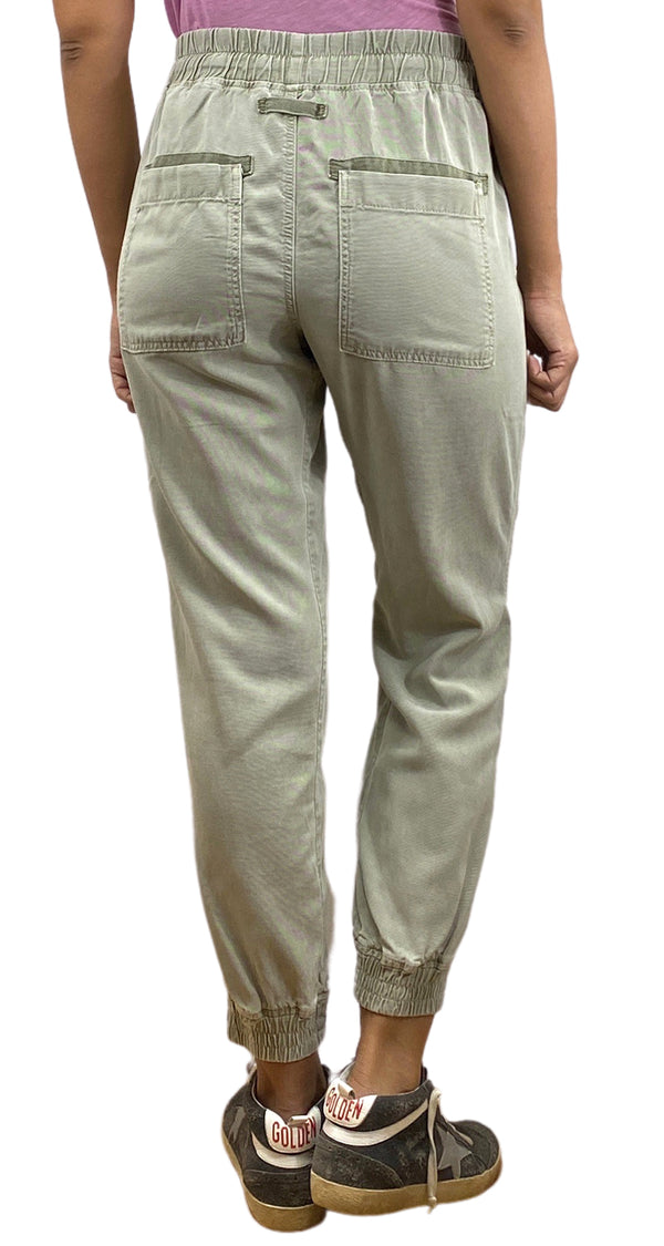 Jogger Verde Grisáceo