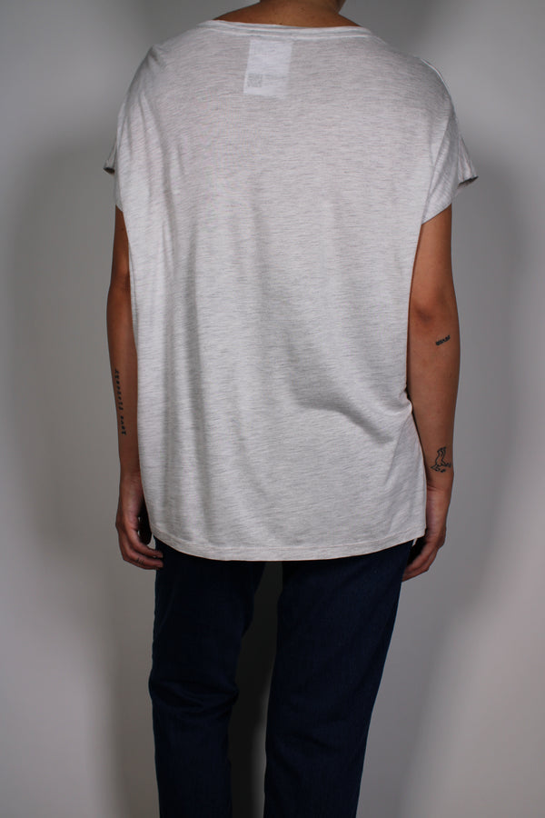 Polera Estrellas Bordadas