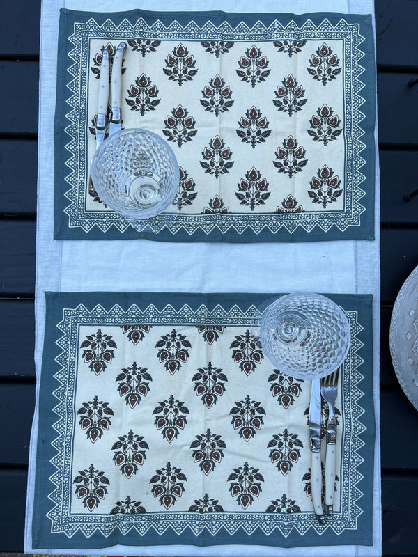 Set 2 Individuales Fergie