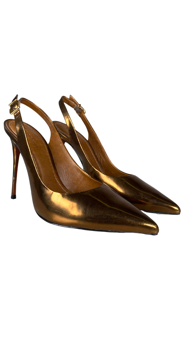 Zapatos Cuero Charol Dorado