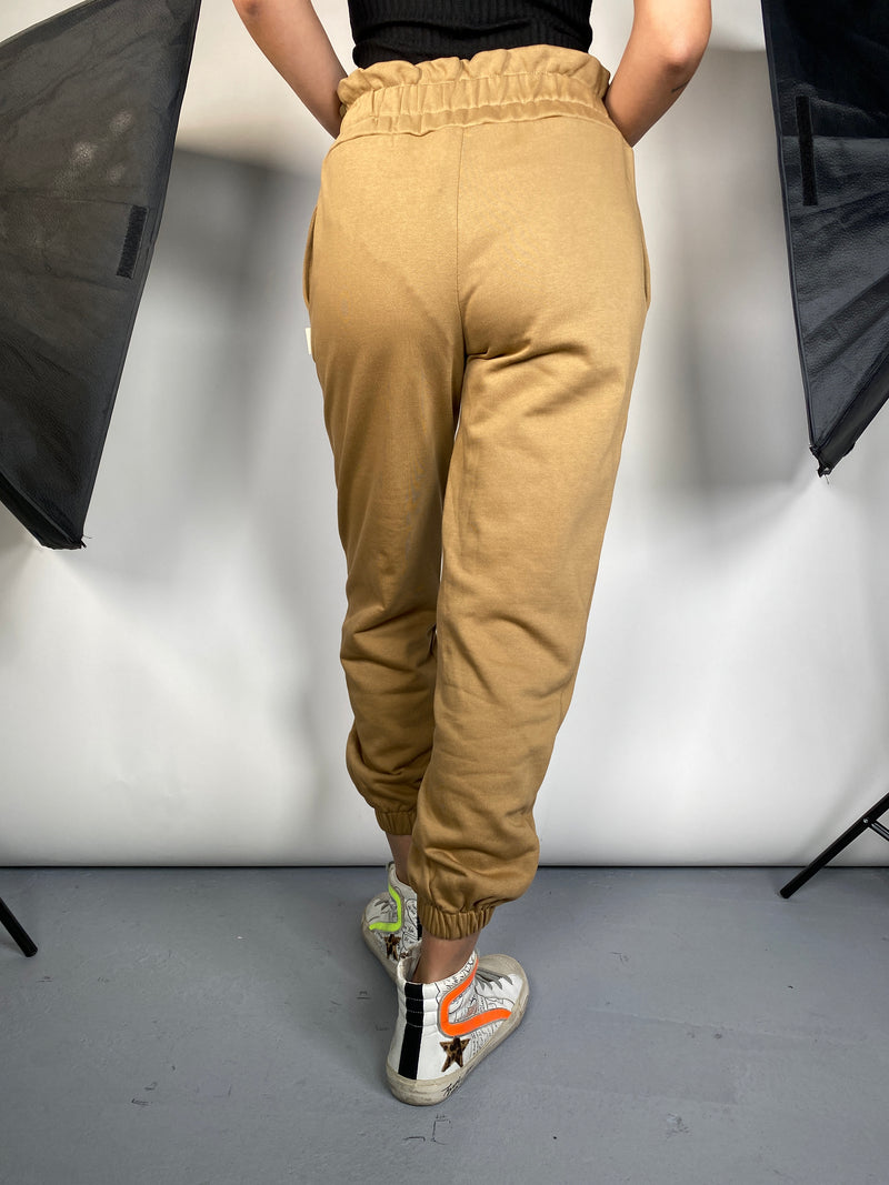 Jogger Camel Have One by Magma