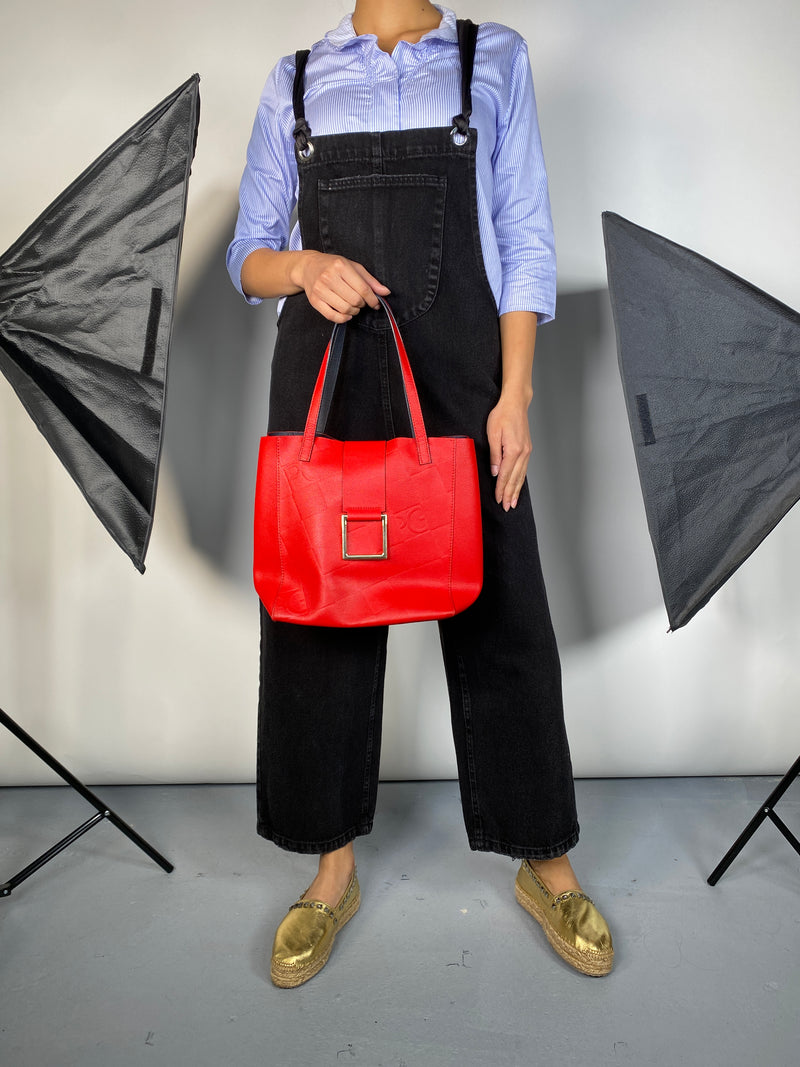 Cartera Roja de Cuero