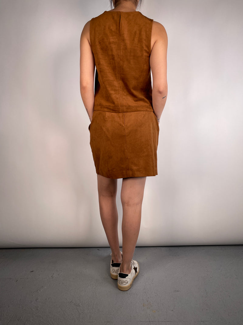Set Top Y Falda Vegan Suede