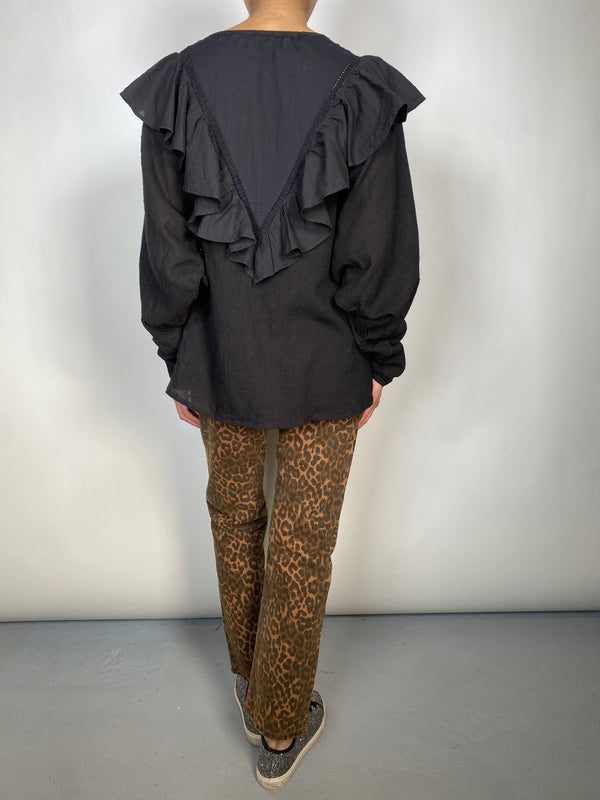 Blusa Con Vuelos