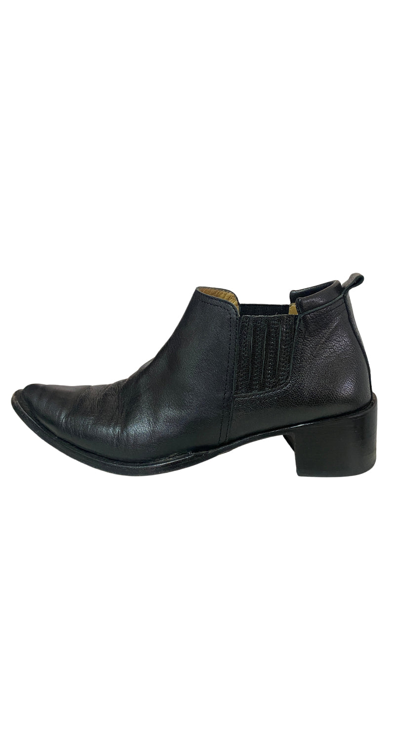 Botines Negros En Punta