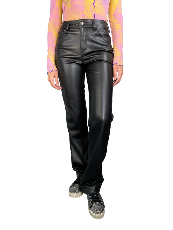 Pantalón Negro Cuero Vegano