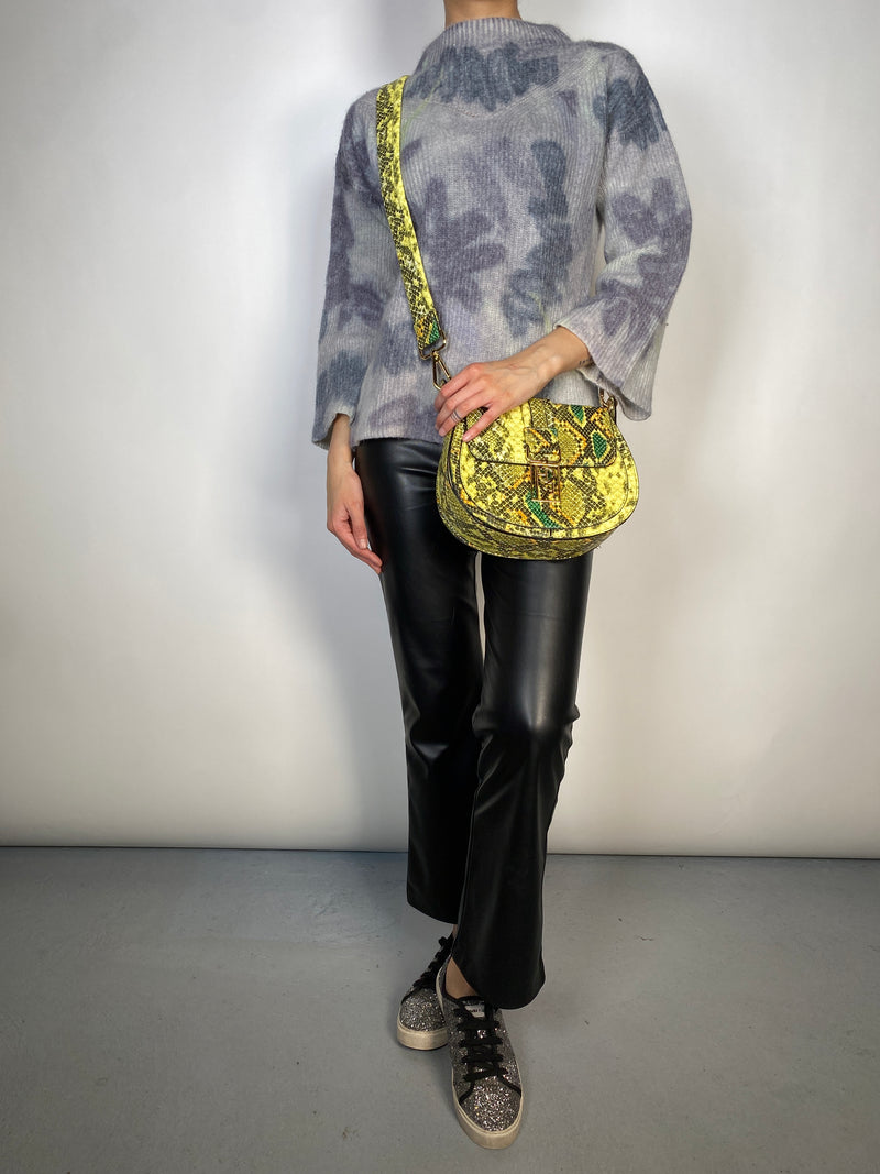 Bandolera Snake