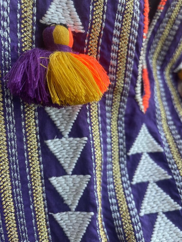 Vestido Pompones