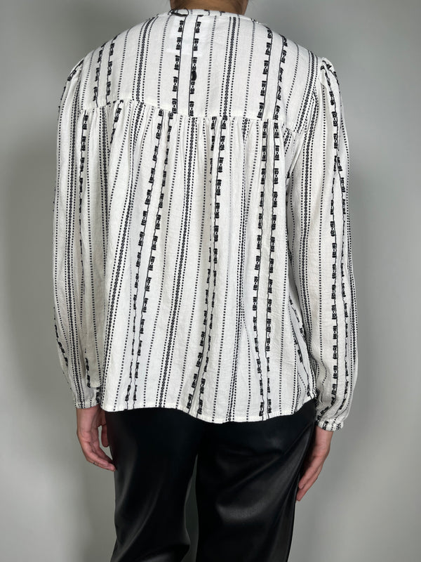 Blusa Bordada