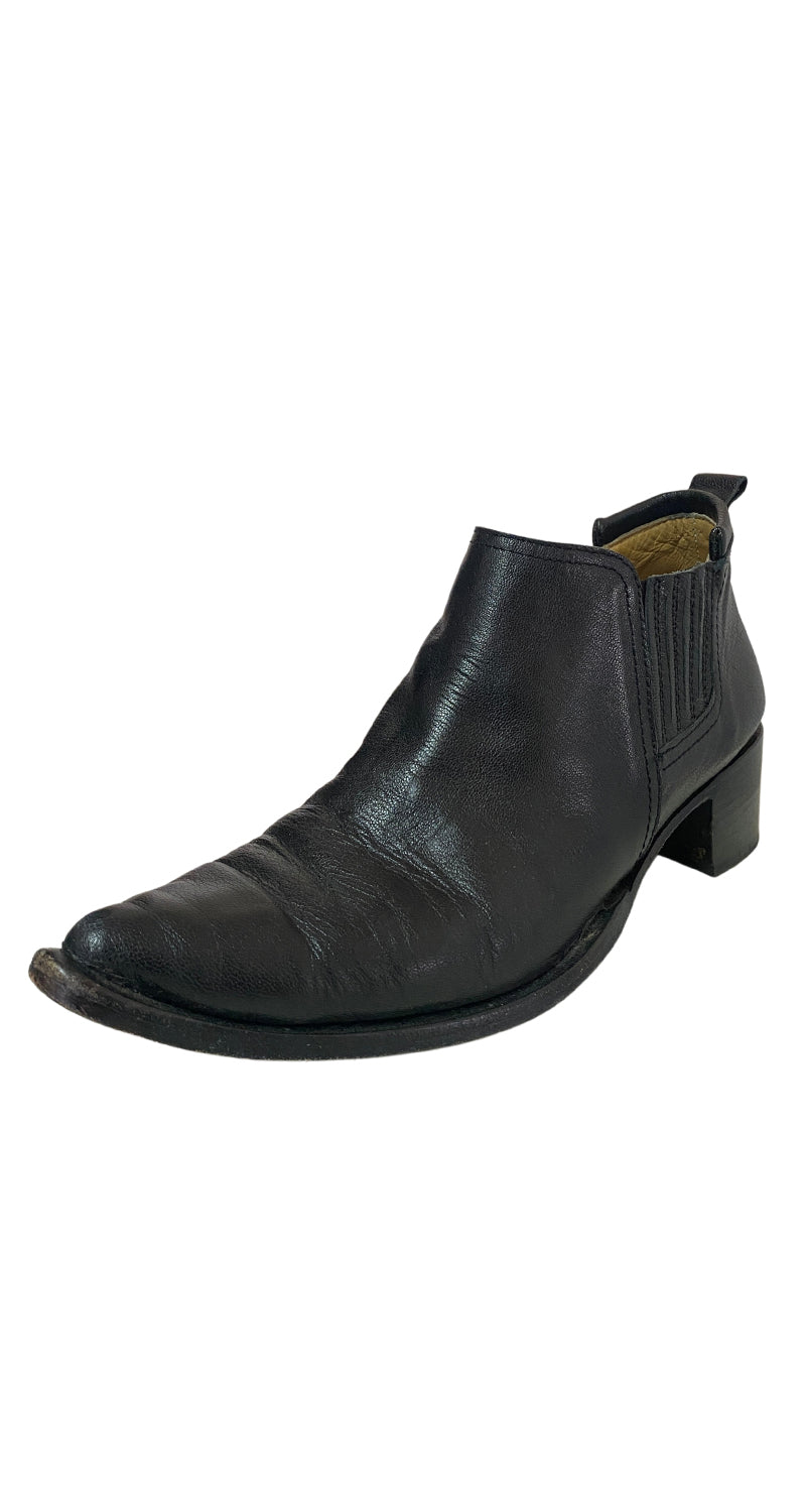 Botines Negros En Punta