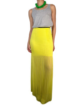 Vestido Plisado Gris Y Amarillo