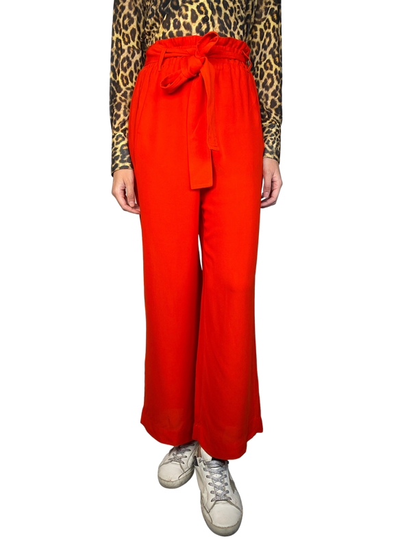 Pantalón Con Cinturón