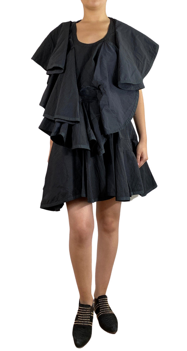 Vestido Negro Vuelos