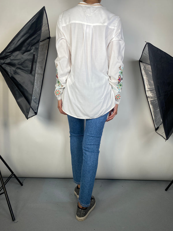 Blusa Blanca Flowers