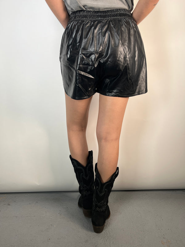 Shorts Cuero Vegano